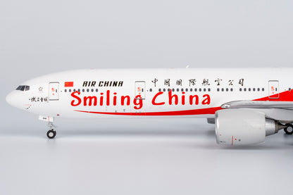1/400 Air China Boeing 777-300ER B-2035 "smiling China" NG73059