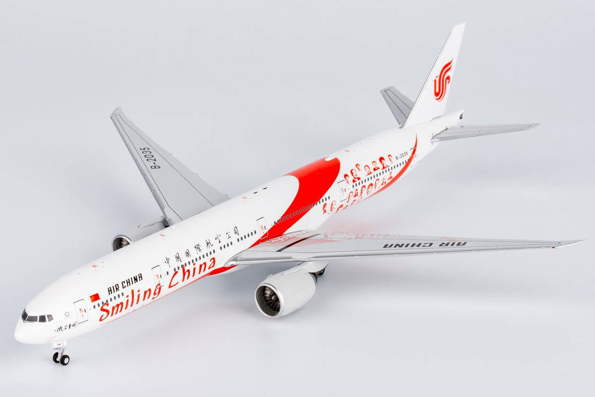 1/400 Air China Boeing 777-300ER B-2035 "smiling China" NG73059