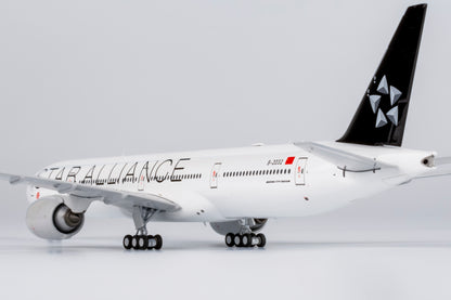 1/400 Air China Boeing 777-300ER B-2032 "Ultimate Collection" NG73060