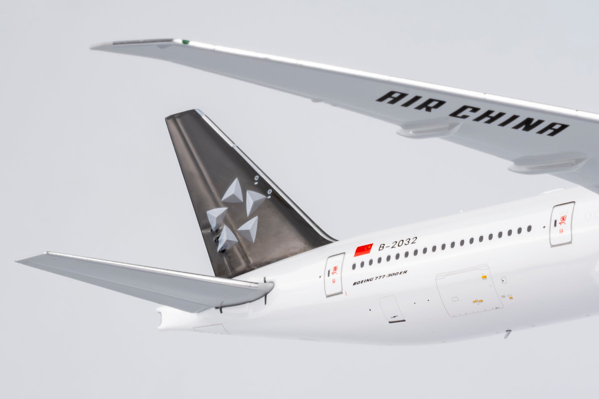 1/400 Air China Boeing 777-300ER B-2032 "Star Alliance" NG73061