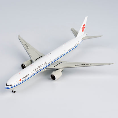 1/400 Air China Boeing 777-300ER B-2036 NG73063