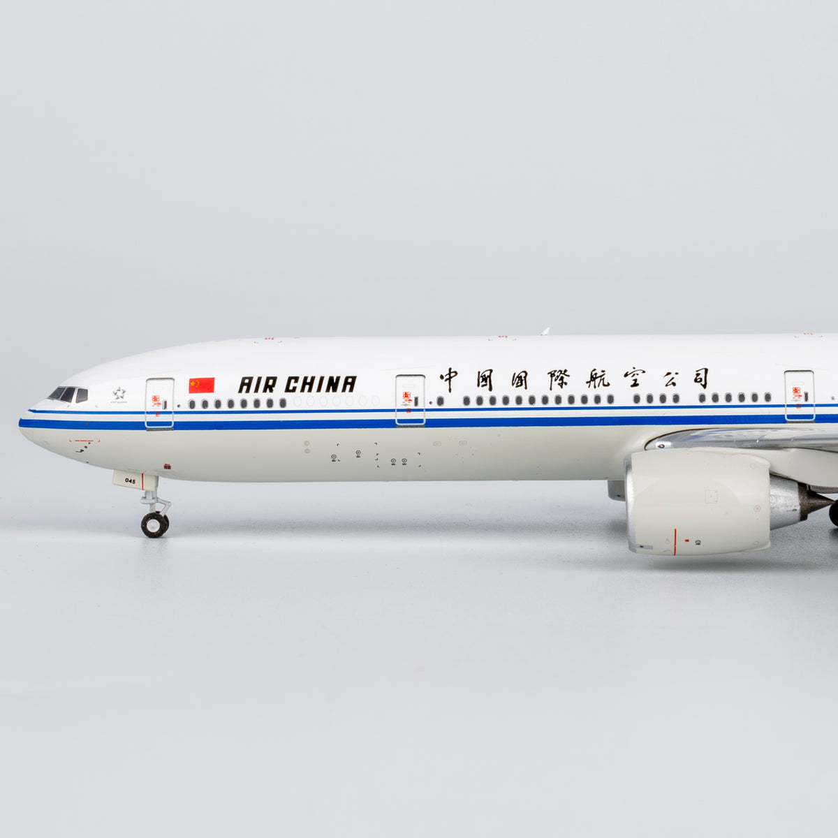 1/400 Air China Boeing 777-300ER B-2045 NG73065