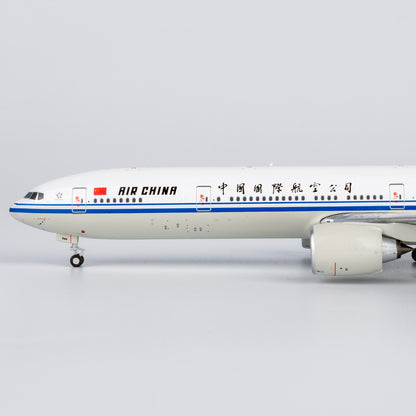 1/400 Air China Boeing 777-300ER B-2045 NG73065