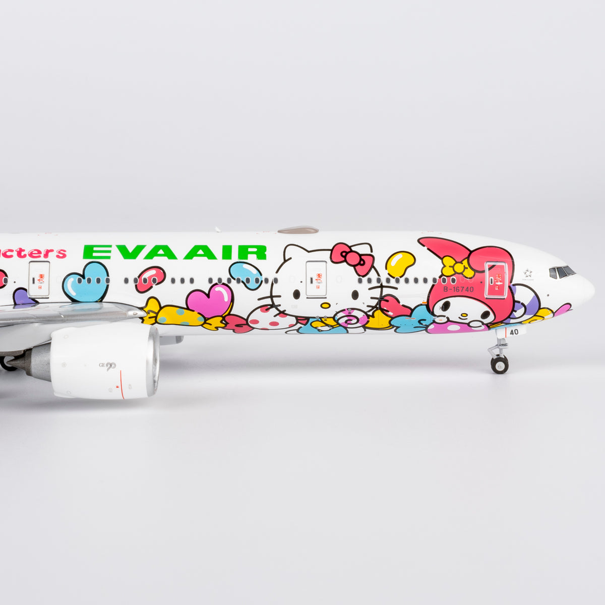 1/400 EVA Air Boeing 777-300ER B-16740 "Candy Jet" NG73074