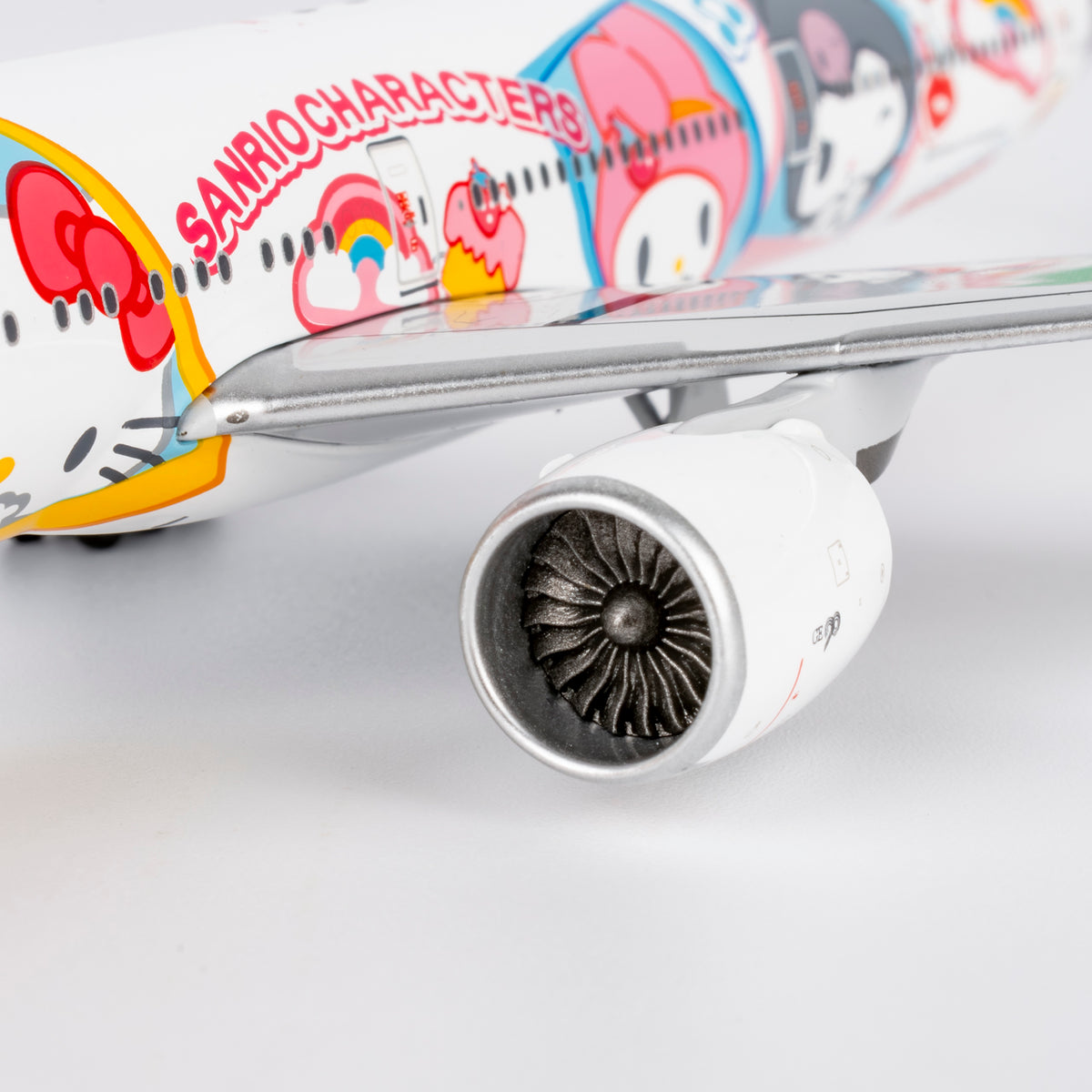 1/400 EVA Air Boeing 777-300ER B-16722 NG73076