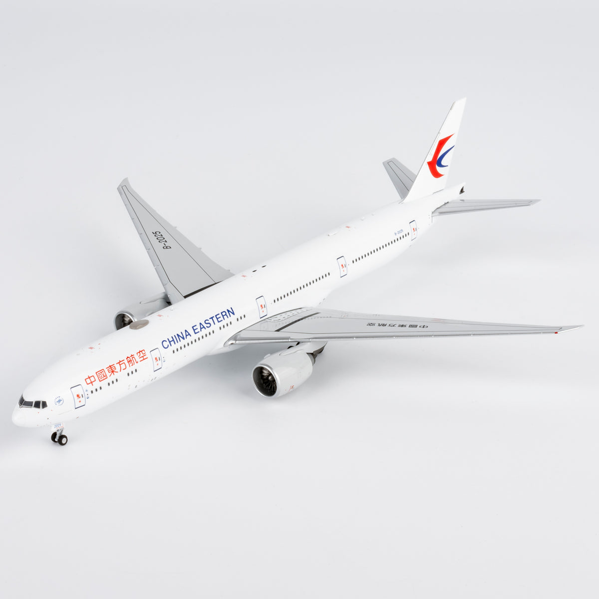 1/400 China Eastern Airlines Boeing 777-300ER B-2025 NG73077