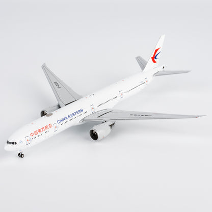 1/400 China Eastern Airlines Boeing 777-300ER B-2025 NG73077