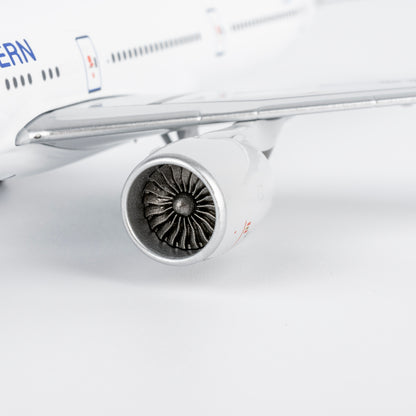 1/400 China Eastern Airlines Boeing 777-300ER B-2025 NG73077