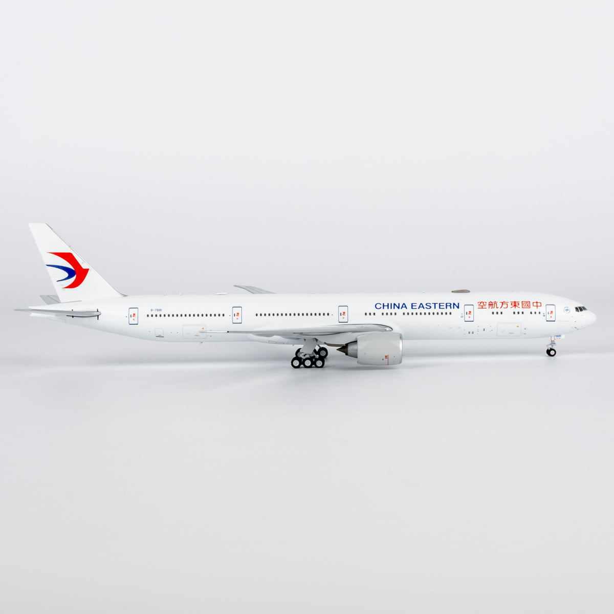 1/400 China Eastern Airlines Boeing 777-300ER B-7881 NG73078