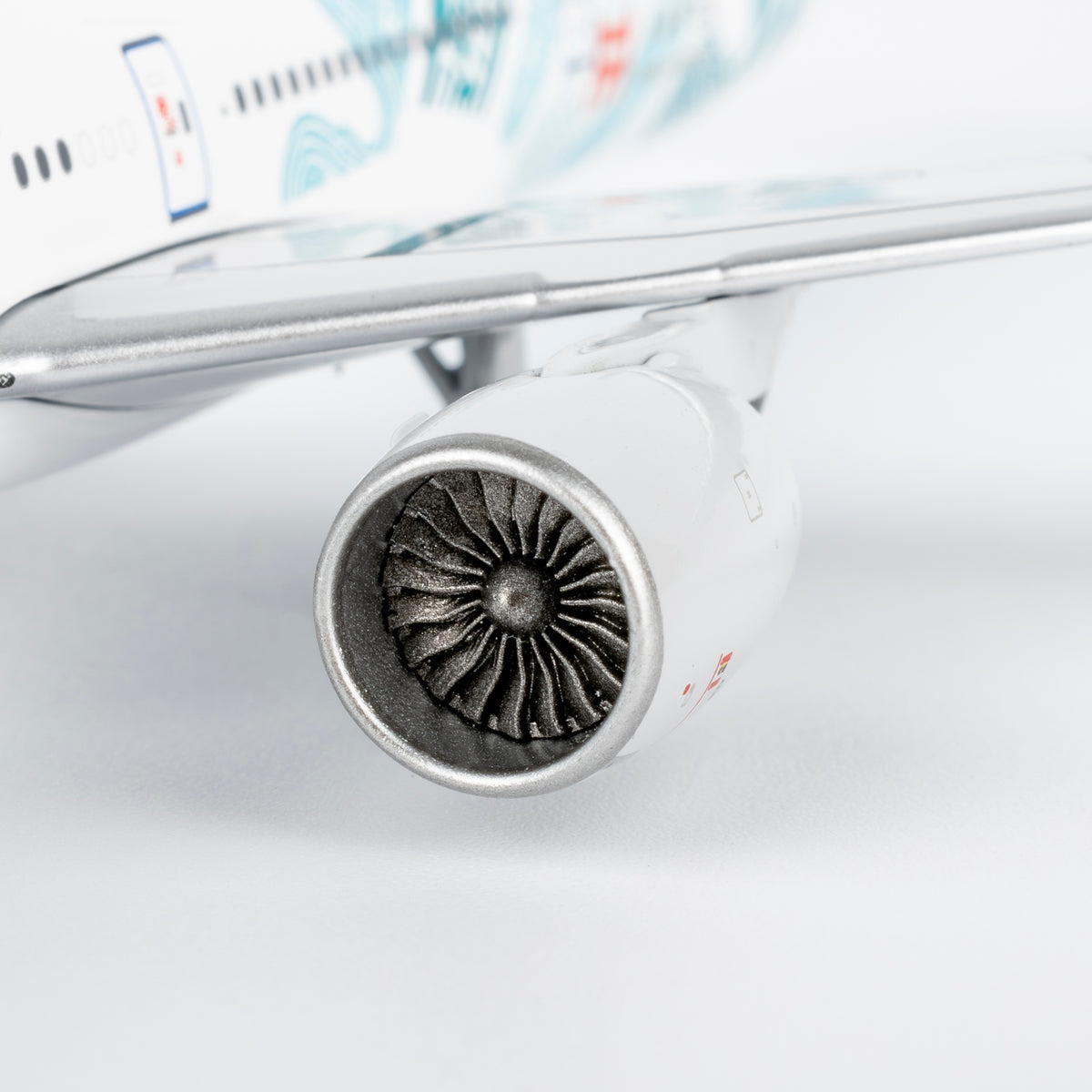 1/400 China Eastern Airlines Boeing 777-300ER B-7349 NG73080