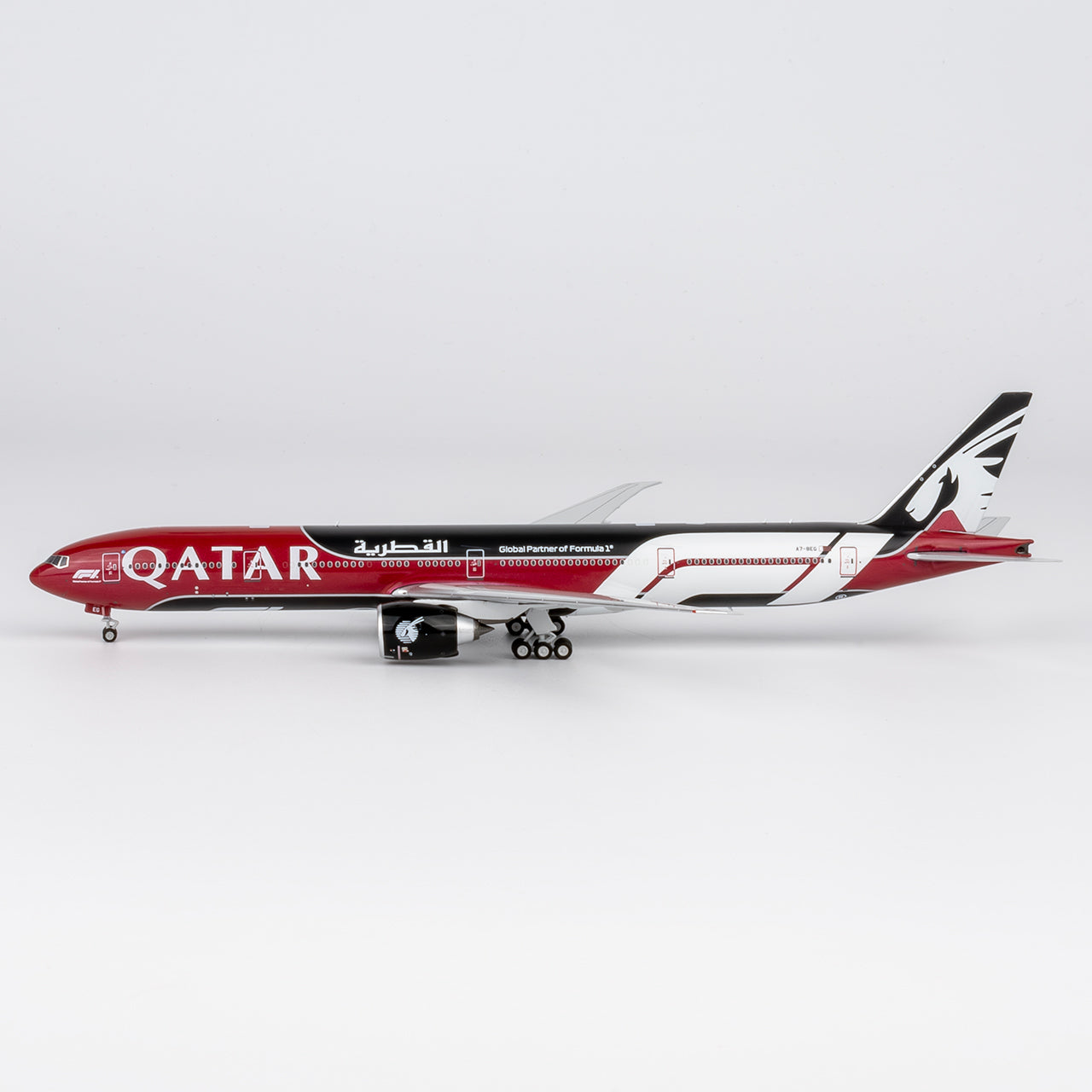 Qatar Airways  Boeing 777-300ER  "Formula 1" A7-BEG ULTIMATE
