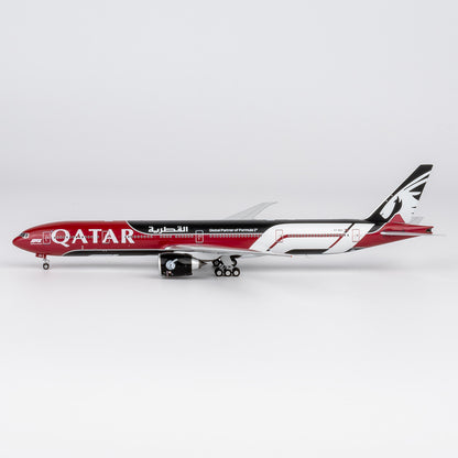 Qatar Airways  Boeing 777-300ER  "Formula 1" A7-BEG ULTIMATE