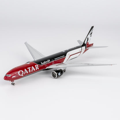 Qatar Airways Boeing 777-300ER  "Formula 1" A7-BEG
