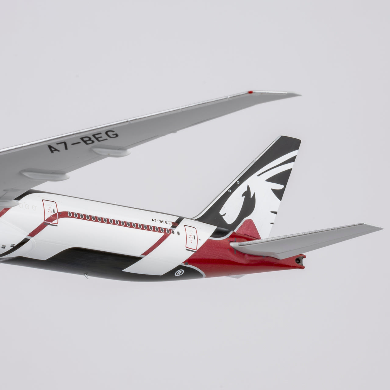 Qatar Airways Boeing 777-300ER  "Formula 1" A7-BEG