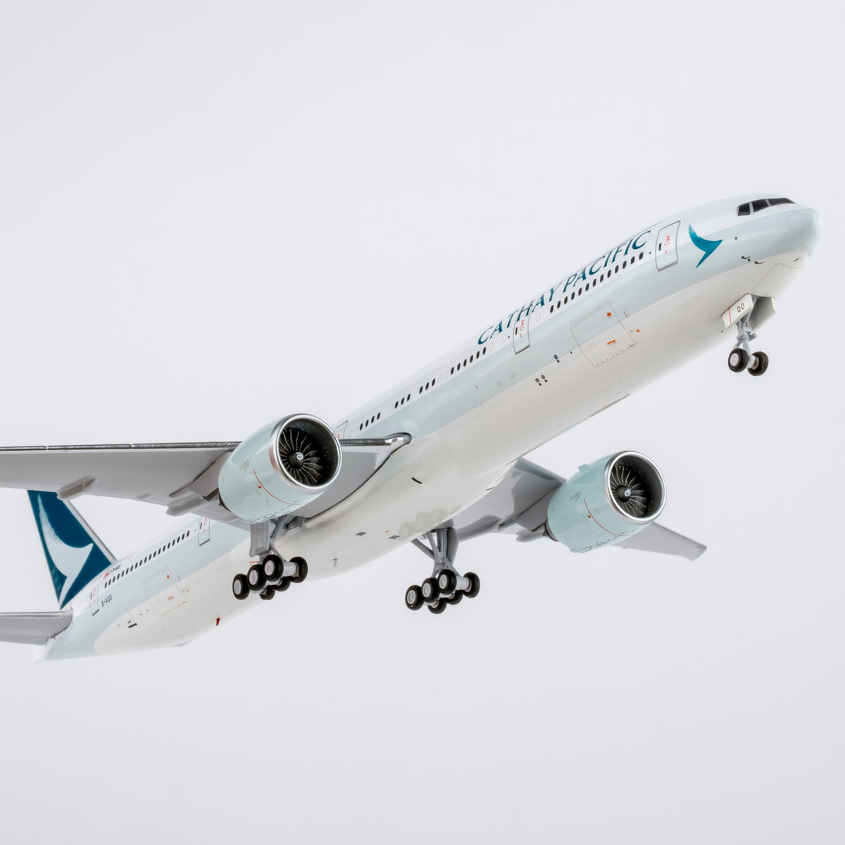 1/400 Cathay Pacific Boeing 777-300ER B-KQO NG73105