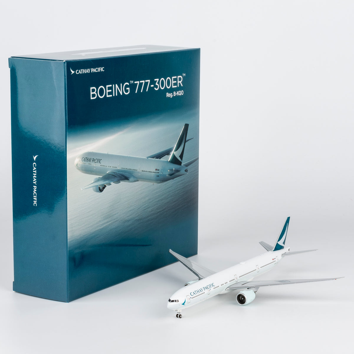 1/400 Cathay Pacific Boeing 777-300ER B-KQO NG73105