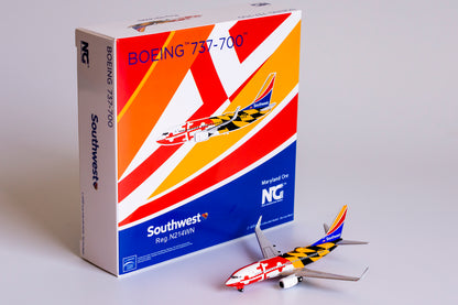 1/400 Southwest Airlines Boeing 737-700 N214WN "ÂíÀïÀ¼" NG77007 - cover