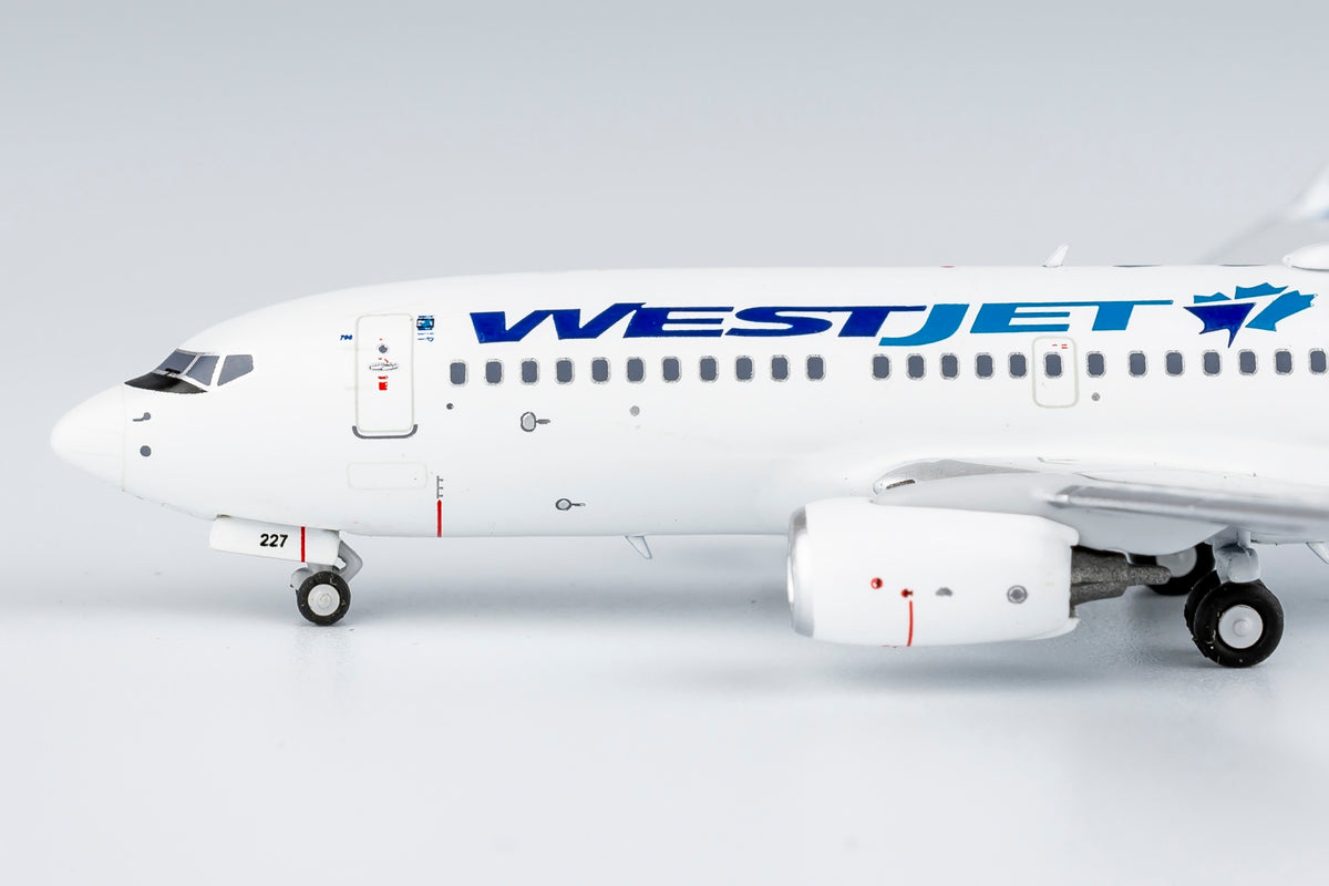 1/400 WestJet Airlines Boeing 737-700 C-GCWJ NG77038