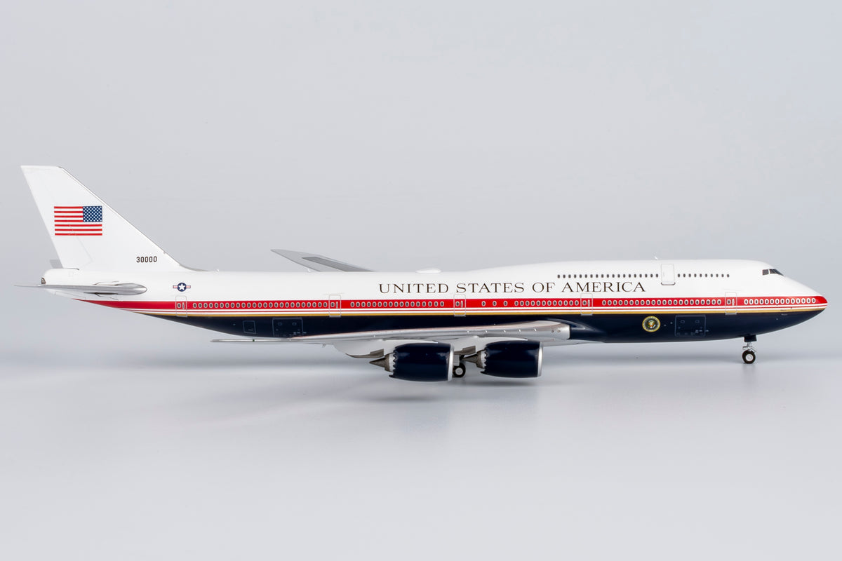 1/400 United States Air Force Boeing 747-8 NG78041