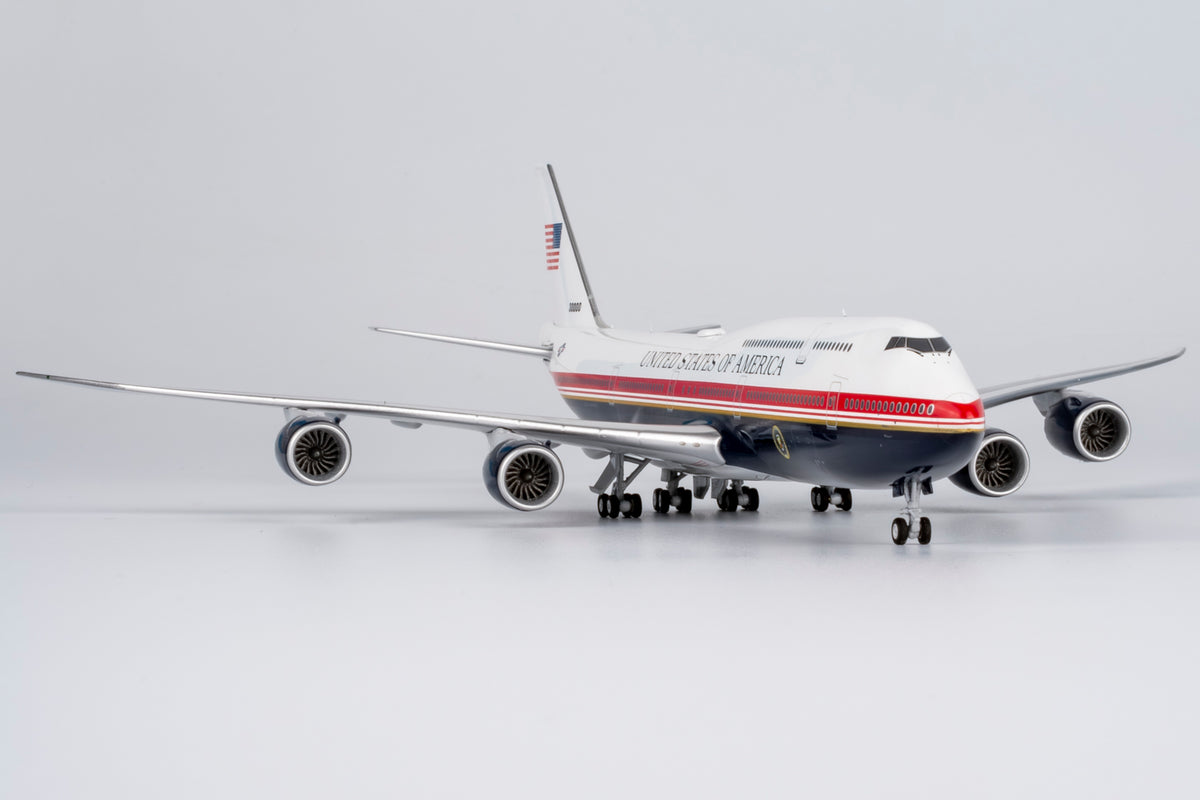 1/400 United States Air Force Boeing 747-8 NG78041