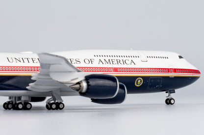 1/400 United States Air Force Boeing 747-8 NG78041