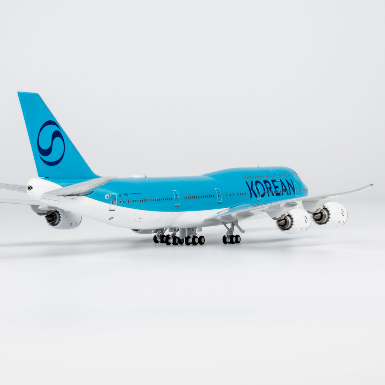 Korean Air Boeing 747-8 HL7638
