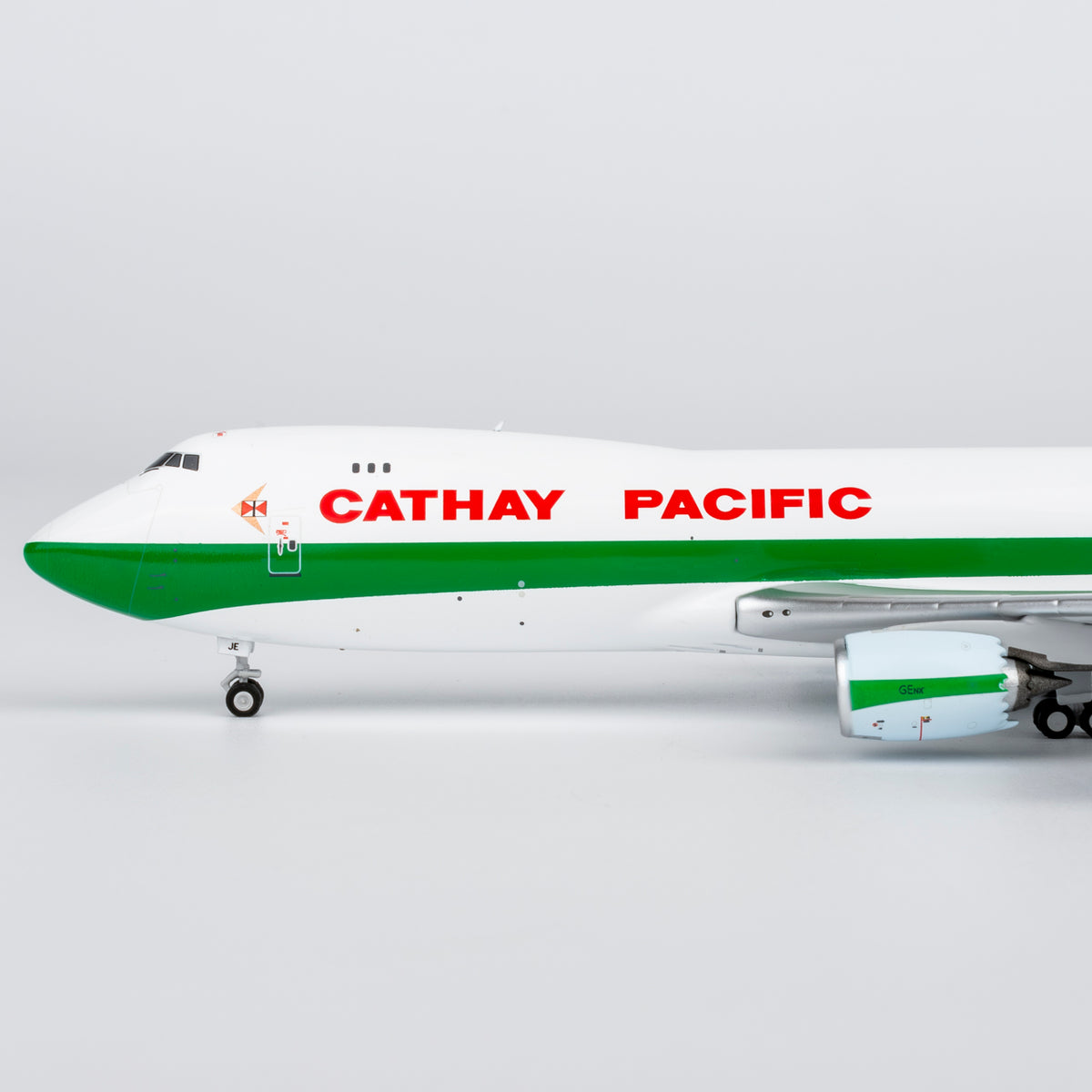 1/400 Cathay Pacific Boeing 747-8F B-LJE NG78044