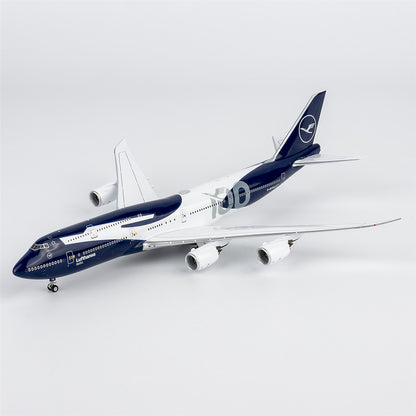 1/400 Lufthansa Boeing 747-8 D-ABYN "Luxurious Packaging" NG78045