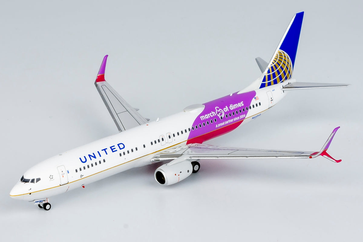 1/400 United Airlines Boeing 737-900ER N66848 NG79013