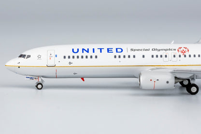 1/400 United Airlines Boeing 737-900ER N66837 "Special Olympics" NG79015