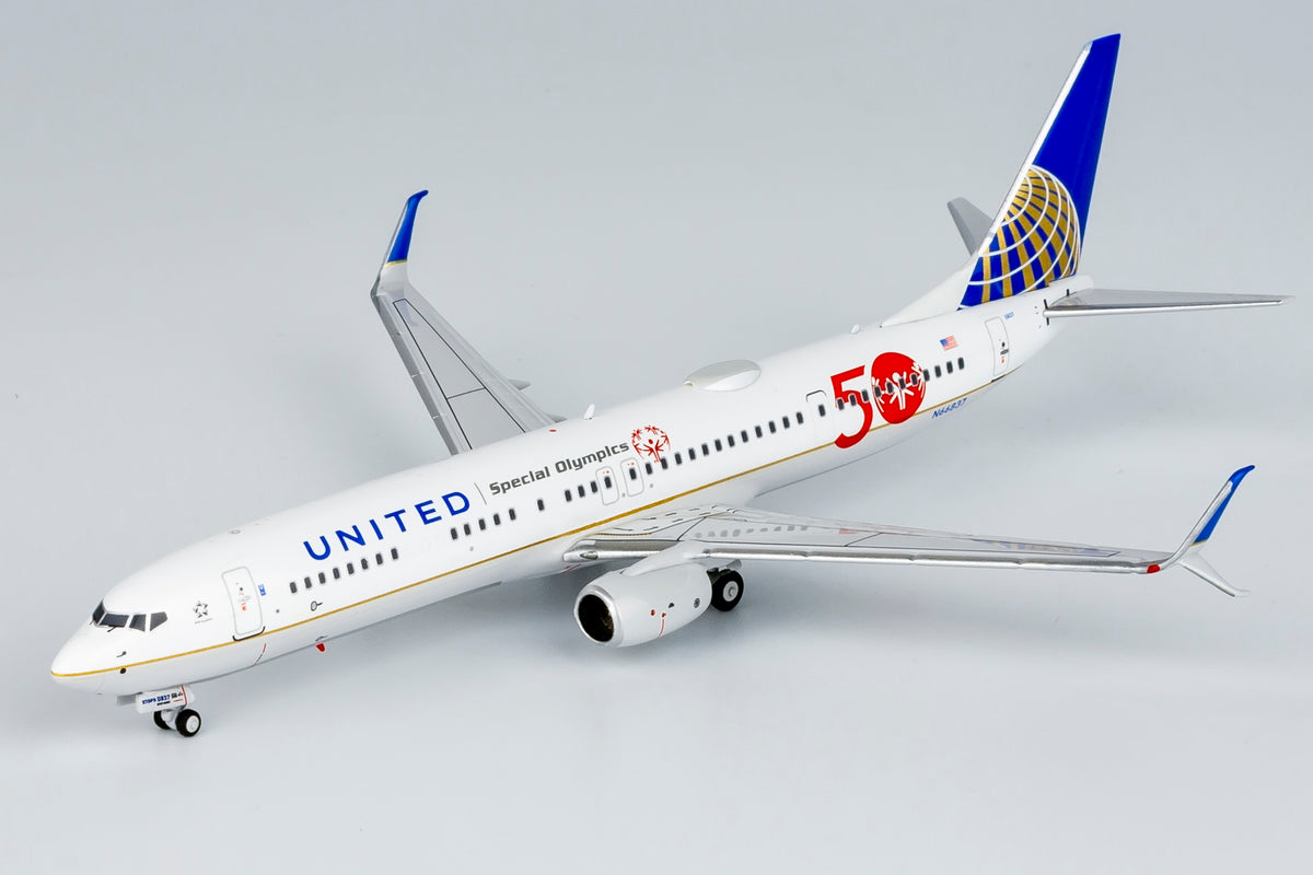 1/400 United Airlines Boeing 737-900ER N66837 "Special Olympics" NG79015