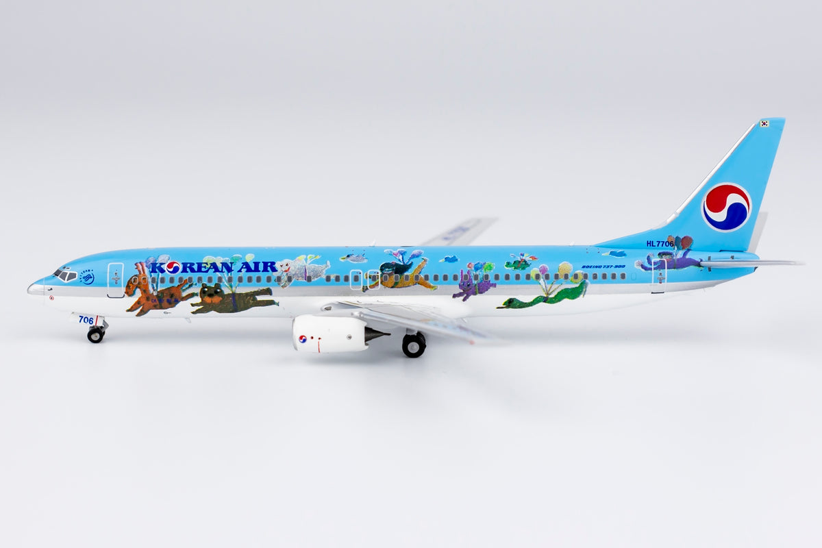 1/400 Korean Air Boeing 737-900ER HL7706 NG79018