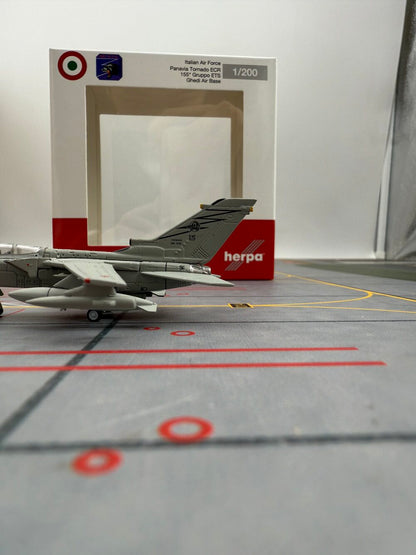 1/200 F.F.AA Tornado MM7066/6-43 573078 - image 8