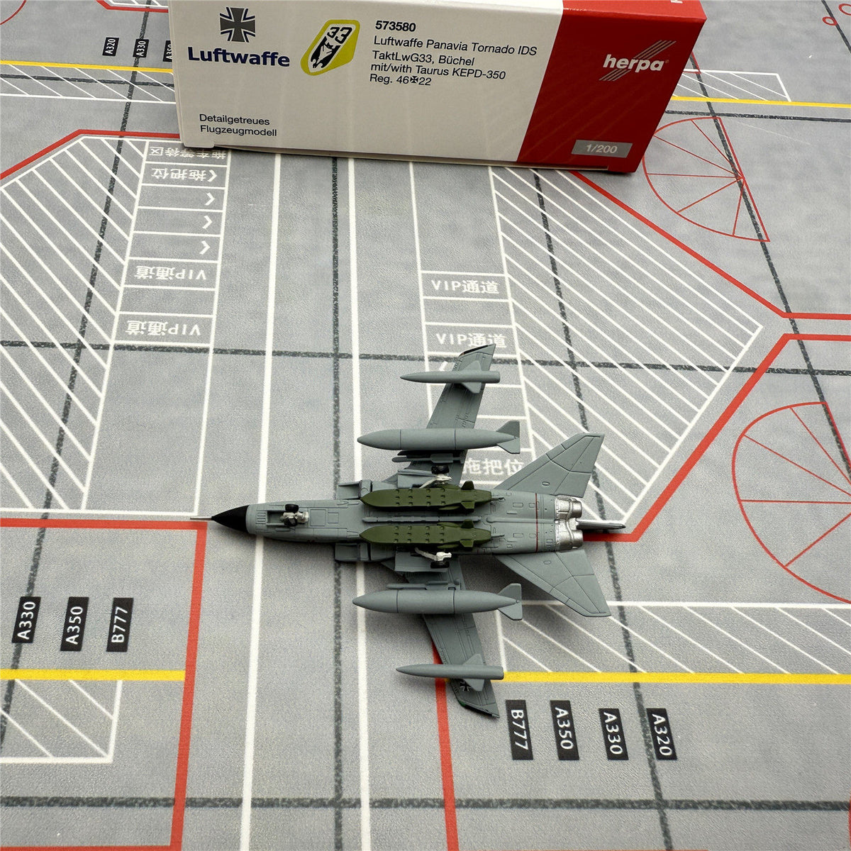 1/200 Luftwaffe Tornado 46+22 573580 - image 8
