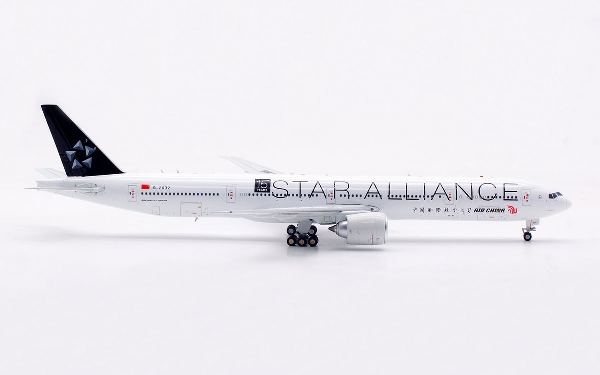 1/400 Air China B777-300ER B-2032 AV4177 - image 8