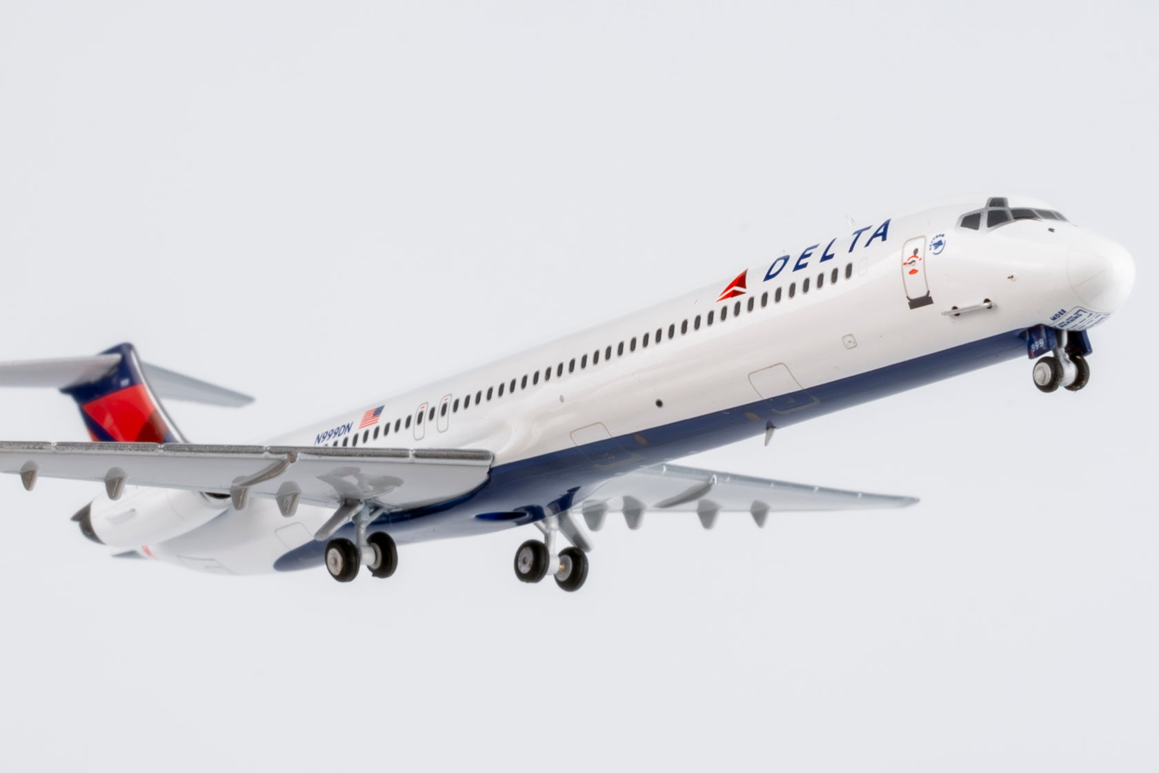 Delta Air Lines McDonnell Douglas MD-88 N999DN