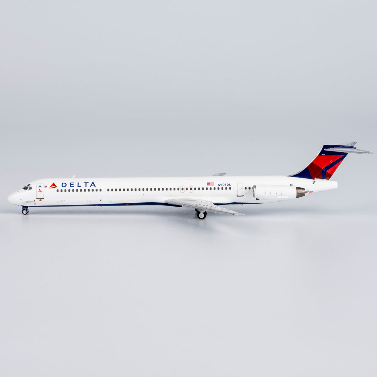 1/400 Delta Air Lines MD-88 N905DL NG83013