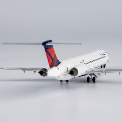 1/400 Delta Air Lines MD-88 N905DL NG83013