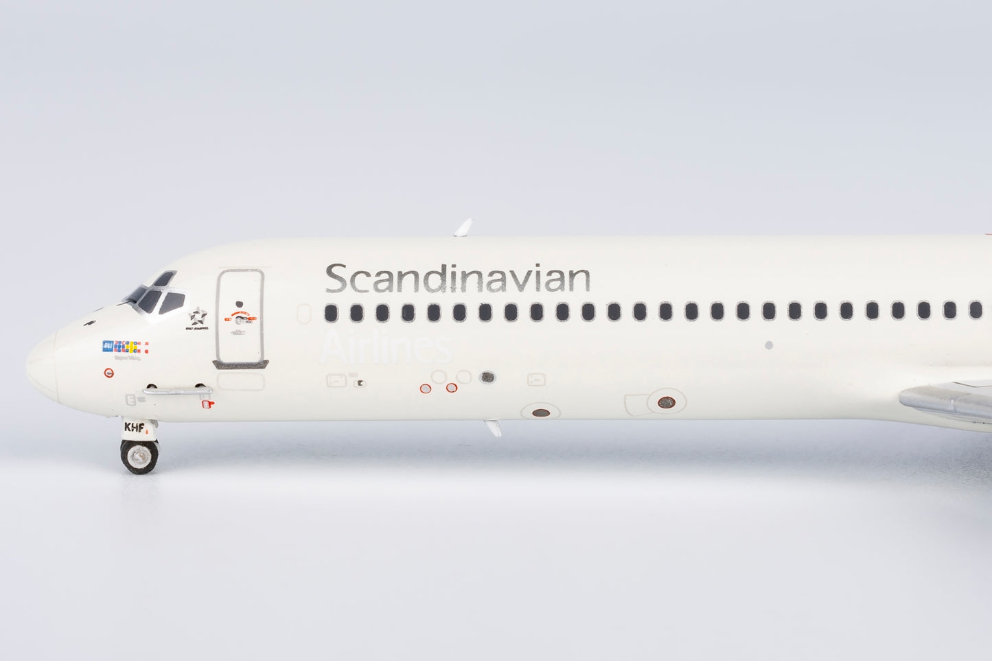 SAS McDonnell Douglas MD-87 "Ragnar Viking" OY-KHF