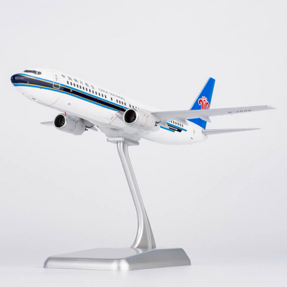 1/200 China Southern Airlines Boeing 737-800 B-2696 NG24051