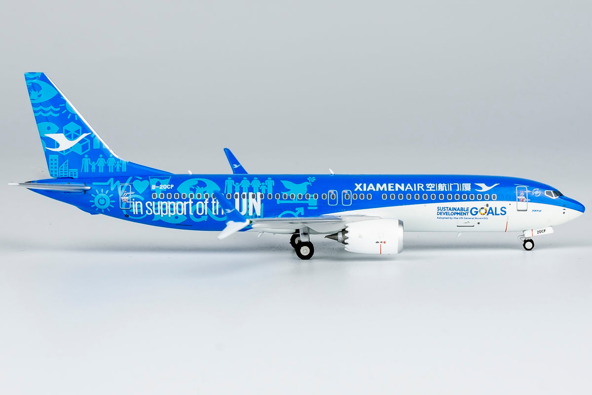 1/400 Xiamen Air Boeing 737 MAX8 B-20CP NG88025