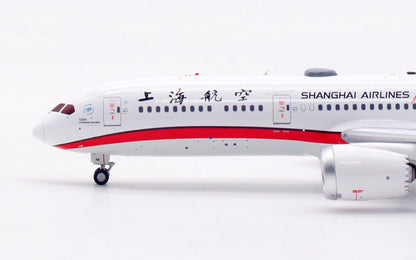 1/400 Shanghai Airlines B787-9 B-1111 AV4397 - image 9