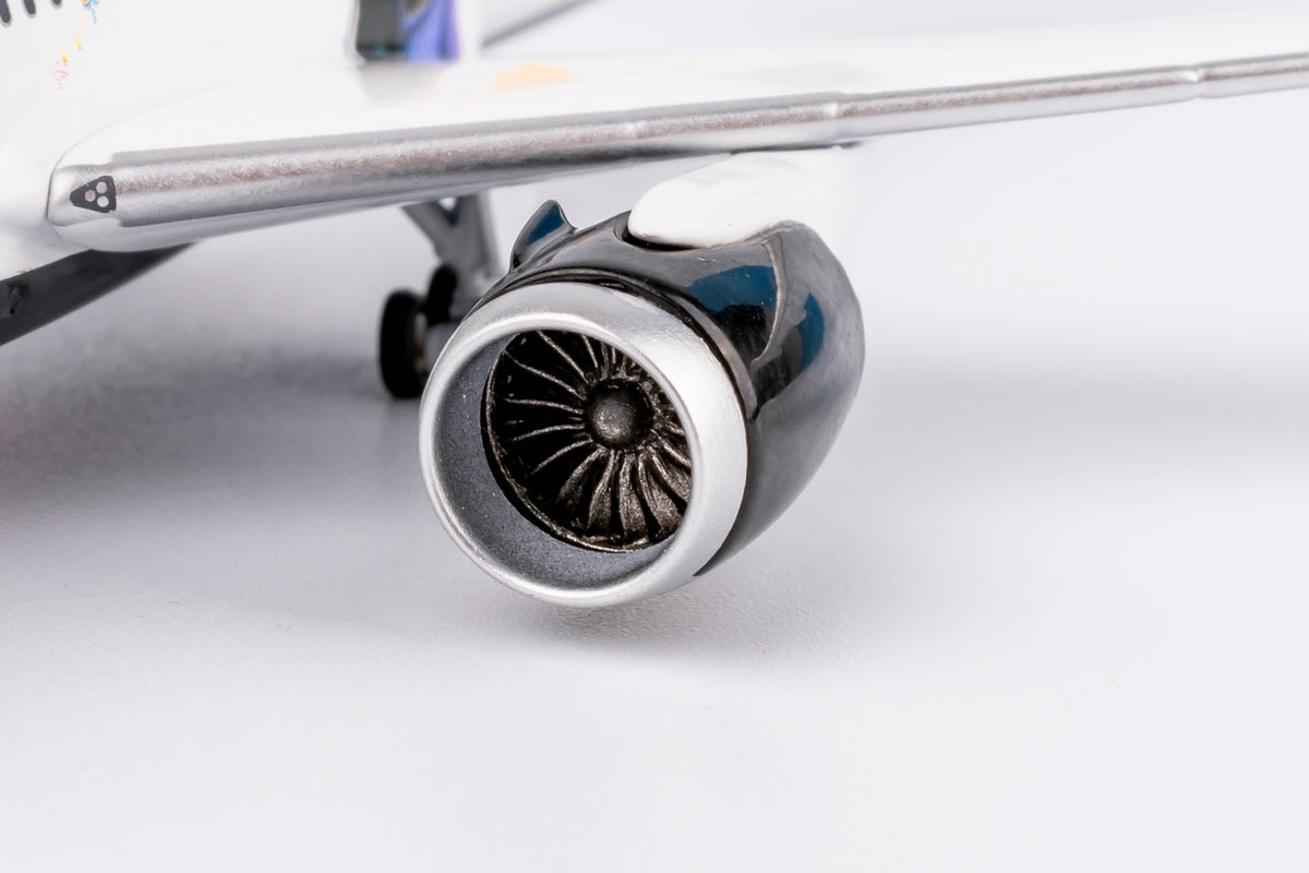 1/400 Air Canada Boeing 787-9 C-FVLX NGACA019