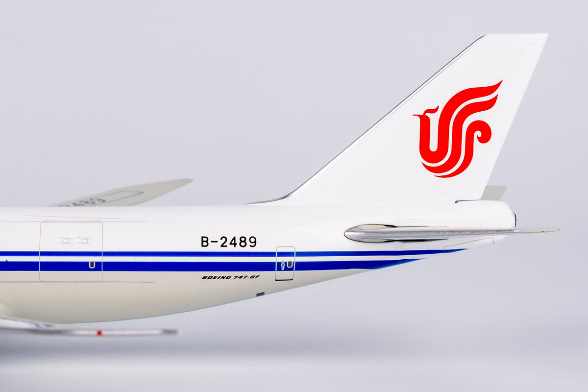 1/400 Air China Cargo Boeing 747-8F B-2489 NGCAO018