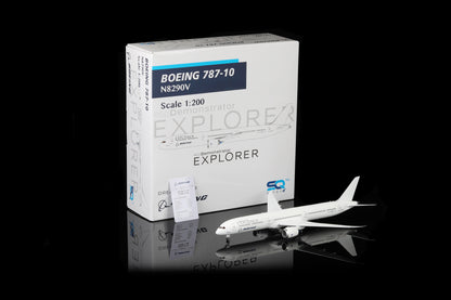 Boeing 787-10 Dreamliner Boeing House Color N829OV