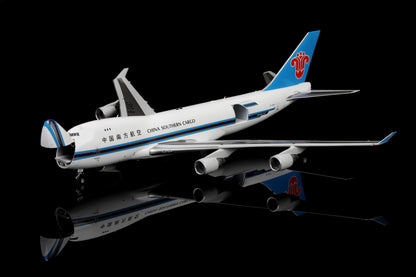 China Southern Airlines B747-400F B-2461