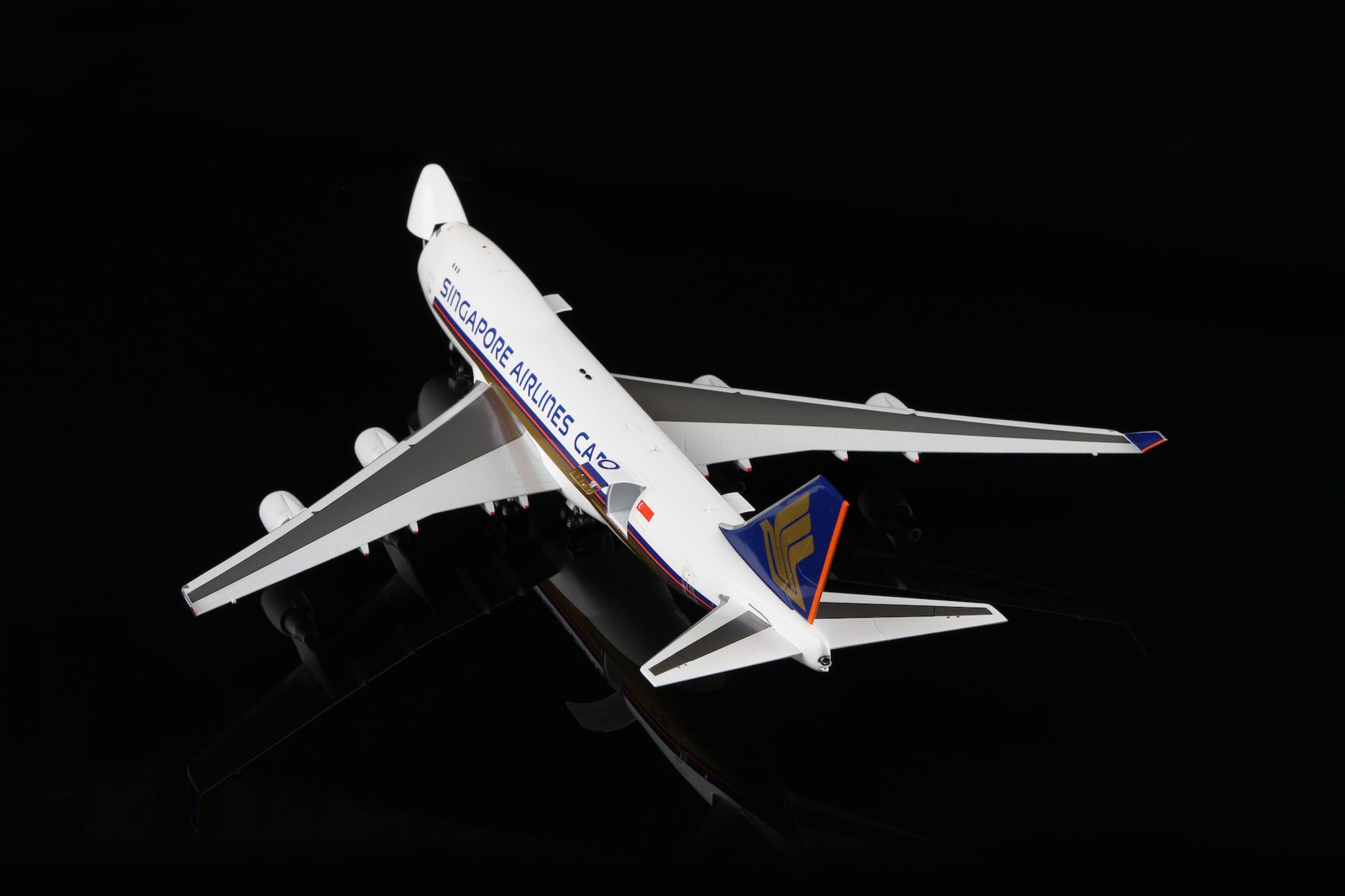 Singapore Airlines Cargo B747-400F 9V-SFI