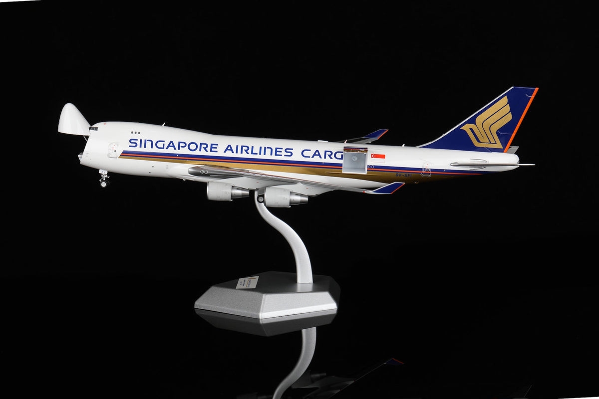 Singapore Airlines Cargo B747-400F 9V-SFI