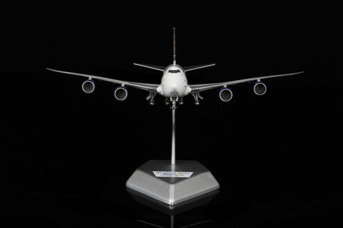 1/400 Atlas Air Boeing B747-8F N862GT B632202
