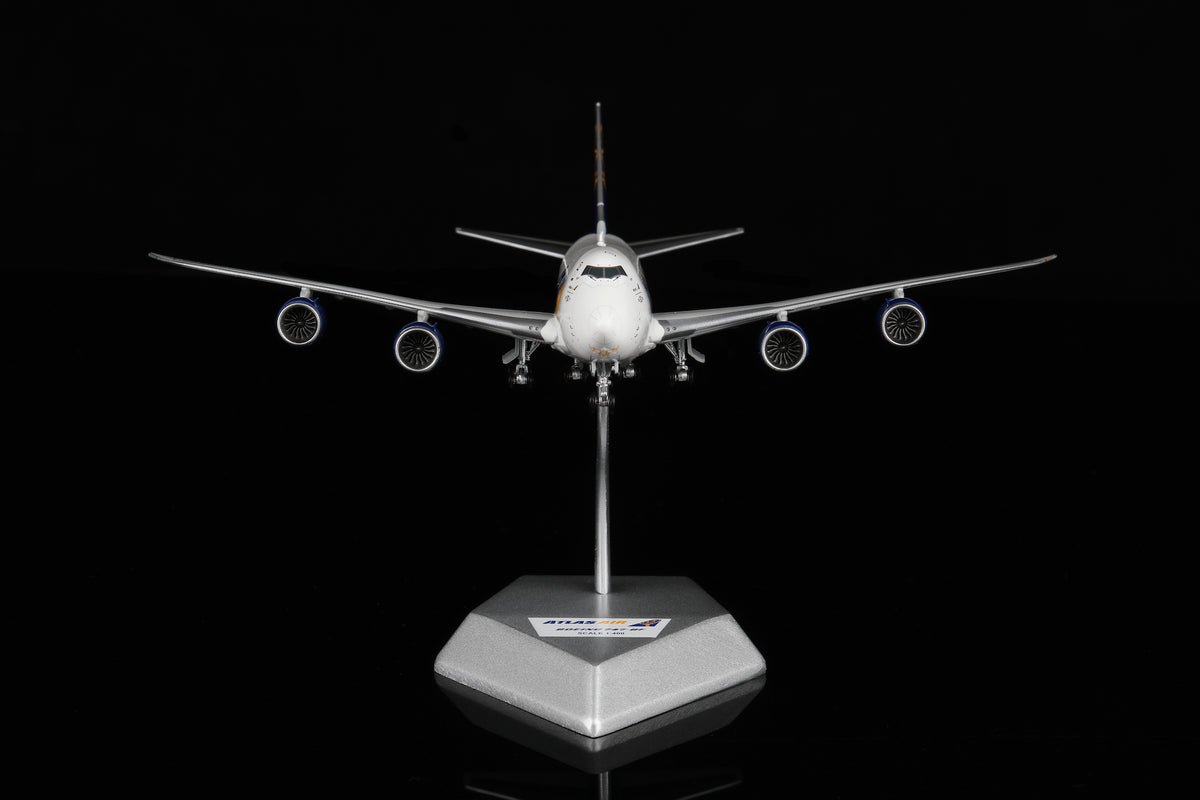 1/400 Atlas Air Boeing B747-8F N860GT B632205